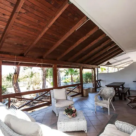 Apartman Lucistella *